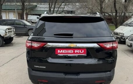 Chevrolet Traverse II, 2020 год, 2 750 000 рублей, 4 фотография