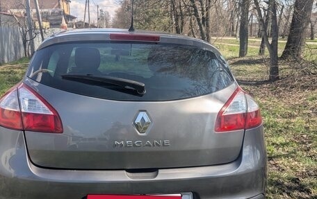 Renault Megane III, 2011 год, 800 000 рублей, 1 фотография