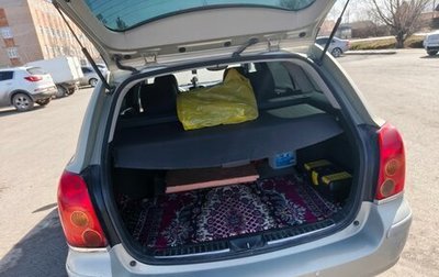 Toyota Avensis III рестайлинг, 2004 год, 800 000 рублей, 1 фотография