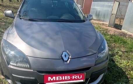 Renault Megane III, 2011 год, 800 000 рублей, 4 фотография