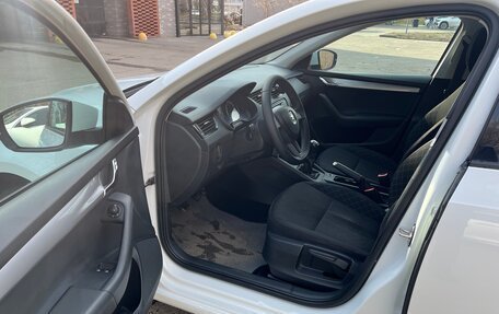 Skoda Octavia, 2018 год, 1 290 000 рублей, 11 фотография