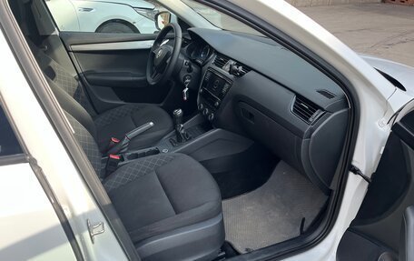 Skoda Octavia, 2018 год, 1 290 000 рублей, 9 фотография