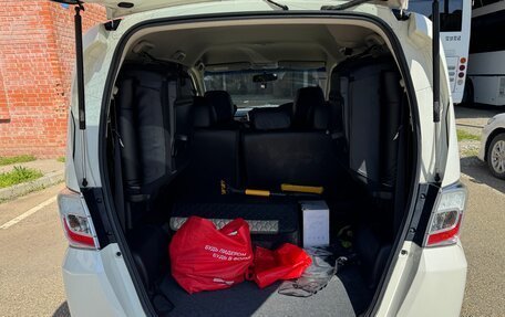 Honda Freed I, 2012 год, 1 275 000 рублей, 9 фотография