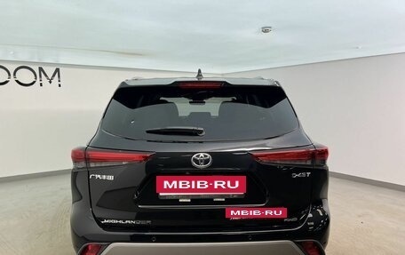 Toyota Highlander, 2025 год, 5 790 000 рублей, 27 фотография