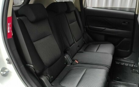 Mitsubishi Outlander III рестайлинг 3, 2012 год, 1 228 000 рублей, 9 фотография