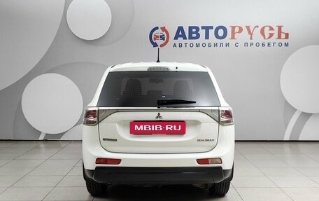 Mitsubishi Outlander III рестайлинг 3, 2012 год, 1 228 000 рублей, 4 фотография