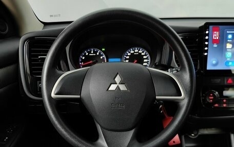 Mitsubishi Outlander III рестайлинг 3, 2012 год, 1 228 000 рублей, 11 фотография