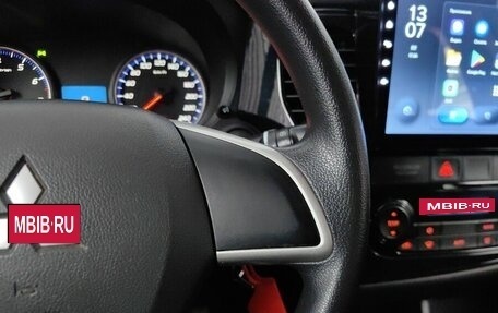 Mitsubishi Outlander III рестайлинг 3, 2012 год, 1 228 000 рублей, 19 фотография