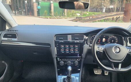 Volkswagen Golf VII, 2018 год, 1 700 000 рублей, 9 фотография