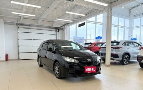 Toyota Wish II, 2011 год, 1 529 000 рублей, 8 фотография