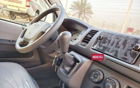 Toyota HiAce H200, 2026 год, 4 500 000 рублей, 17 фотография