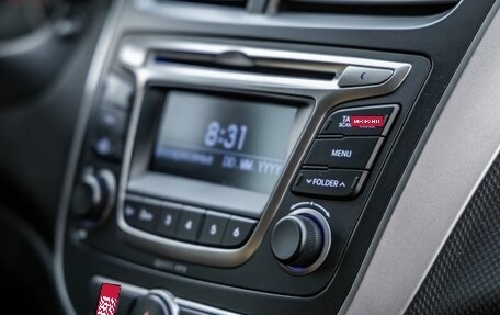 Hyundai Solaris II рестайлинг, 2015 год, 1 453 000 рублей, 27 фотография