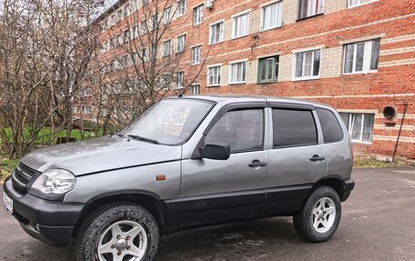 Chevrolet Niva I рестайлинг, 2005 год, 350 000 рублей, 2 фотография