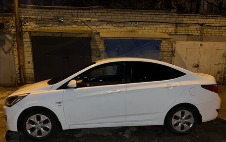 Hyundai Solaris II рестайлинг, 2014 год, 1 099 000 рублей, 8 фотография