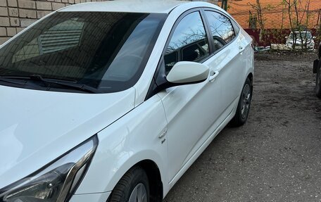 Hyundai Solaris II рестайлинг, 2014 год, 1 099 000 рублей, 3 фотография