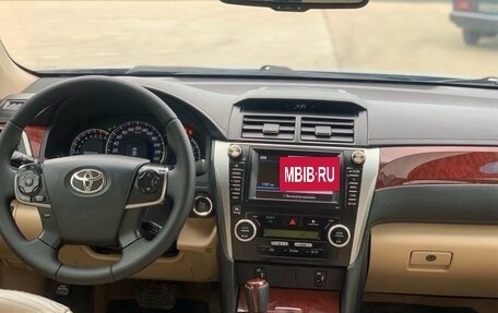 Toyota Camry, 2014 год, 1 535 000 рублей, 8 фотография