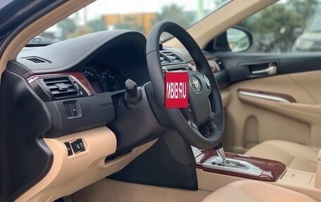 Toyota Camry, 2014 год, 1 535 000 рублей, 10 фотография