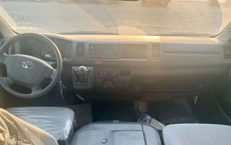 Toyota HiAce H200, 2026 год, 4 500 000 рублей, 10 фотография