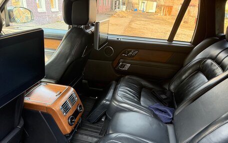 Land Rover Range Rover IV рестайлинг, 2018 год, 5 950 000 рублей, 8 фотография