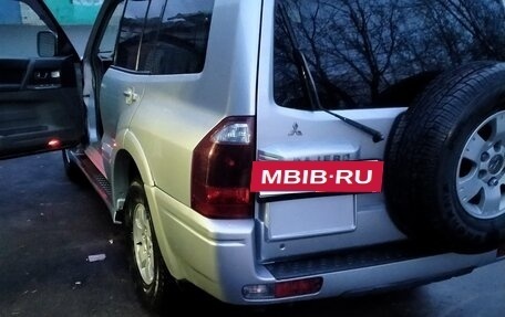Mitsubishi Pajero III рестайлинг, 2003 год, 1 000 000 рублей, 4 фотография