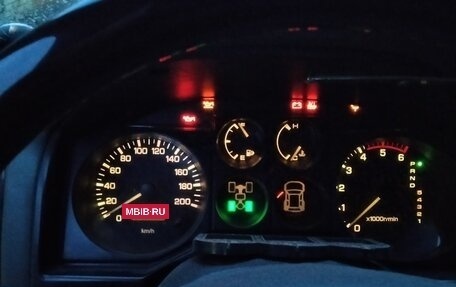 Mitsubishi Pajero III рестайлинг, 2003 год, 1 000 000 рублей, 13 фотография