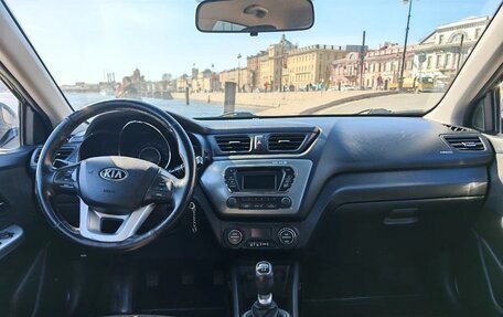 KIA Rio III рестайлинг, 2013 год, 640 000 рублей, 10 фотография