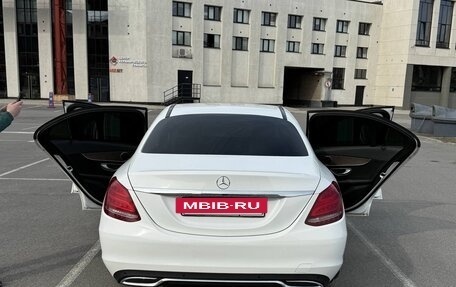 Mercedes-Benz C-Класс, 2016 год, 1 800 000 рублей, 12 фотография