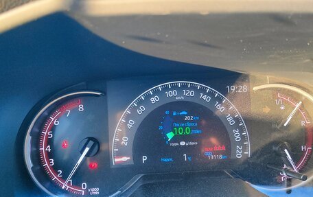 Toyota RAV4, 2021 год, 3 950 000 рублей, 17 фотография