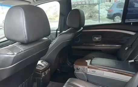 BMW 7 серия, 2006 год, 600 000 рублей, 2 фотография