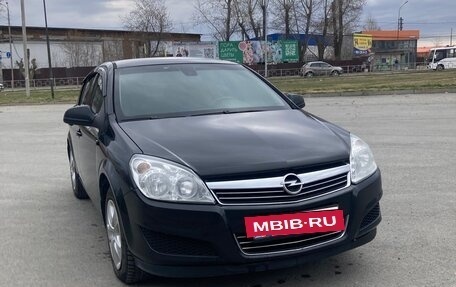 Opel Astra H, 2014 год, 850 000 рублей, 4 фотография