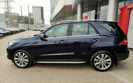 Mercedes-Benz M-Класс, 2014 год, 2 900 000 рублей, 4 фотография