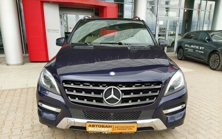 Mercedes-Benz M-Класс, 2014 год, 2 900 000 рублей, 2 фотография