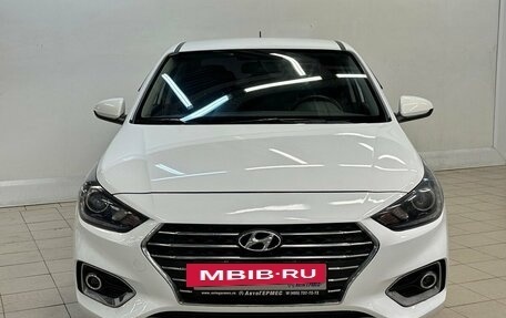Hyundai Solaris II рестайлинг, 2017 год, 1 350 000 рублей, 2 фотография