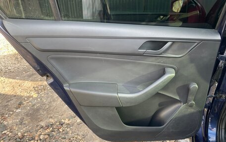 Skoda Rapid I, 2015 год, 599 999 рублей, 7 фотография