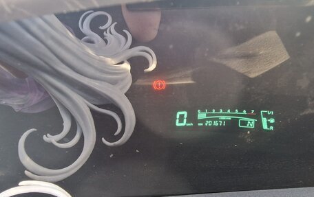 Toyota Yaris III рестайлинг, 2008 год, 500 000 рублей, 3 фотография