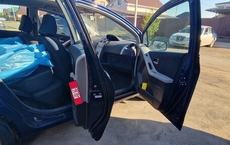 Toyota Yaris III рестайлинг, 2008 год, 500 000 рублей, 5 фотография