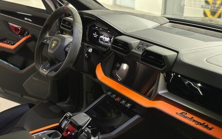 Lamborghini Urus I, 2025 год, 39 000 000 рублей, 34 фотография