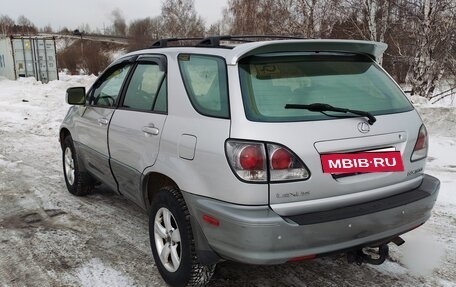 Lexus RX IV рестайлинг, 2002 год, 999 999 рублей, 11 фотография