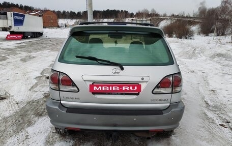 Lexus RX IV рестайлинг, 2002 год, 999 999 рублей, 10 фотография