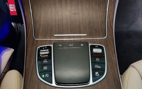 Mercedes-Benz GLC, 2020 год, 4 900 000 рублей, 8 фотография