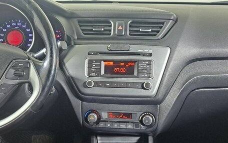 KIA Rio III рестайлинг, 2015 год, 1 100 000 рублей, 15 фотография