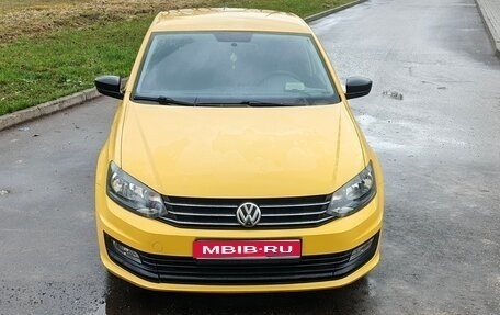 Volkswagen Polo VI (EU Market), 2019 год, 1 050 000 рублей, 1 фотография