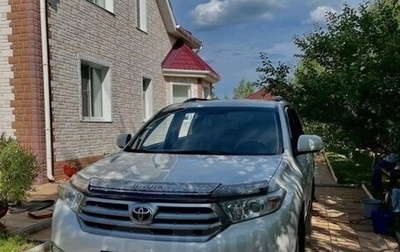 Toyota Highlander III, 2013 год, 2 450 000 рублей, 1 фотография