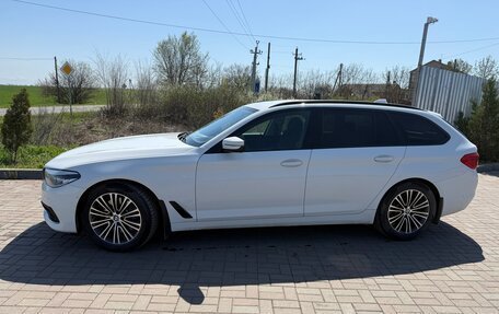 BMW 5 серия, 2019 год, 2 600 000 рублей, 4 фотография