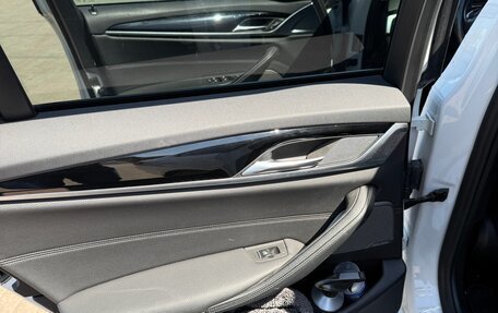 BMW 5 серия, 2019 год, 2 600 000 рублей, 10 фотография