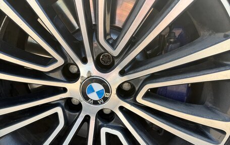 BMW 5 серия, 2019 год, 2 600 000 рублей, 14 фотография