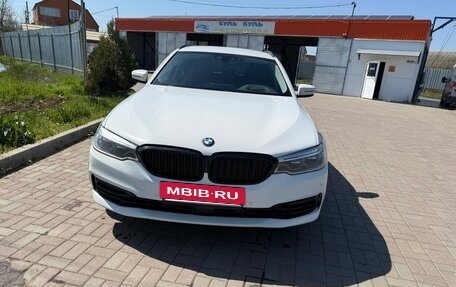 BMW 5 серия, 2019 год, 2 600 000 рублей, 3 фотография