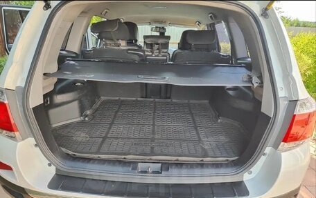 Toyota Highlander III, 2013 год, 2 450 000 рублей, 6 фотография