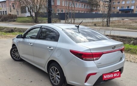 KIA Rio IV, 2017 год, 1 000 000 рублей, 5 фотография