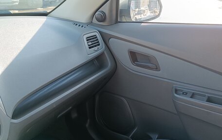 Chevrolet Cobalt II, 2013 год, 600 000 рублей, 16 фотография